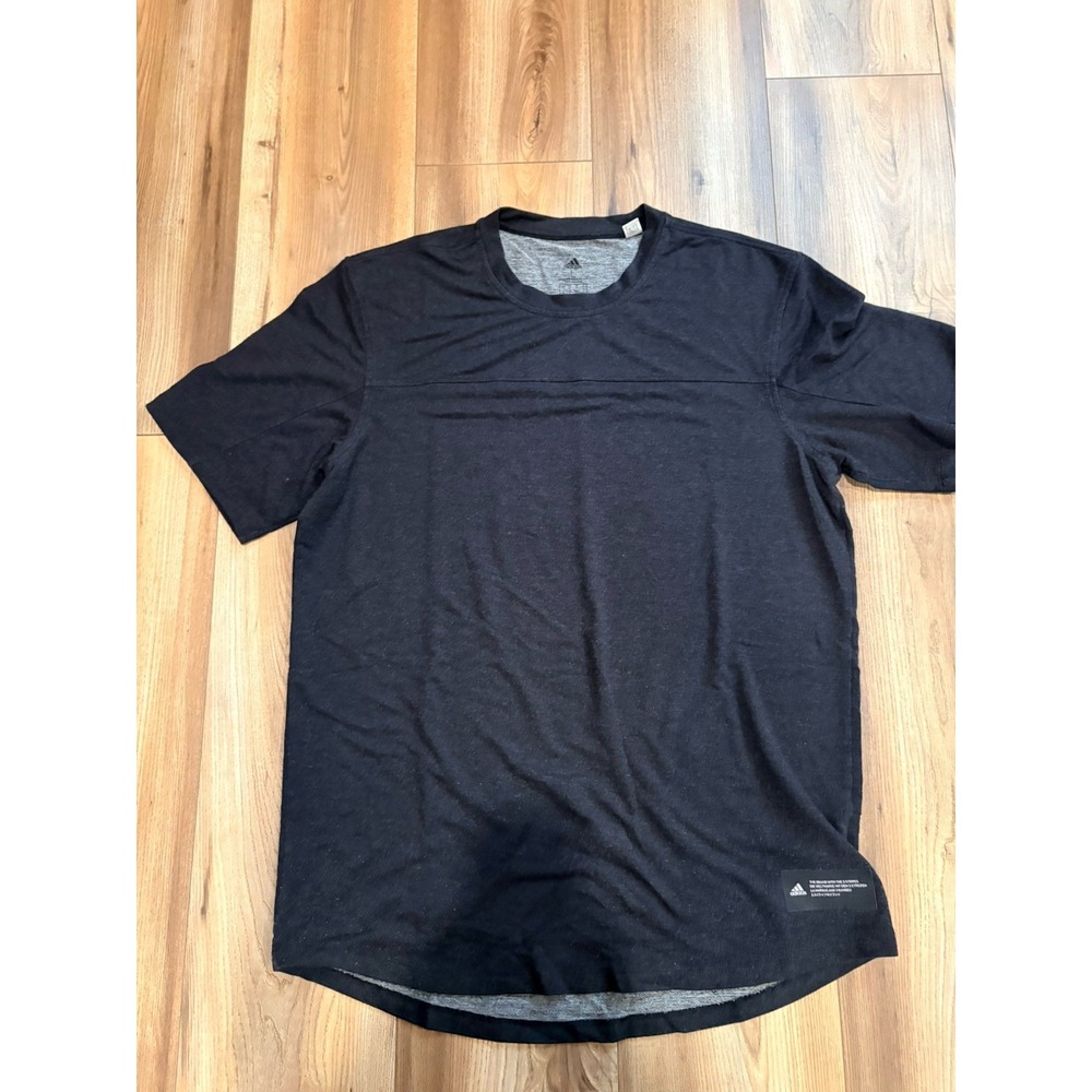 Adidas Men's Large Aeroready Black Soft Workout Wear T-shirt Shirt Sleeve